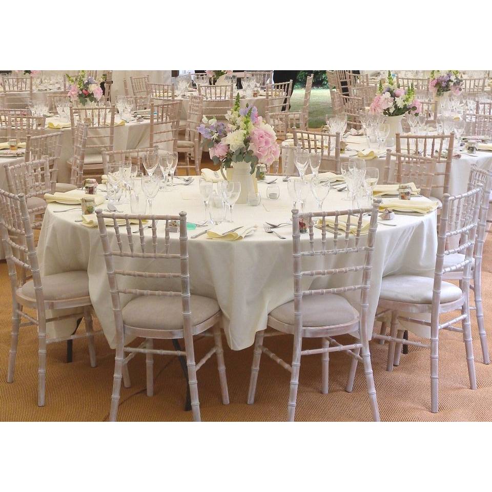 6' Round Table & 10 Chiavari Chairs