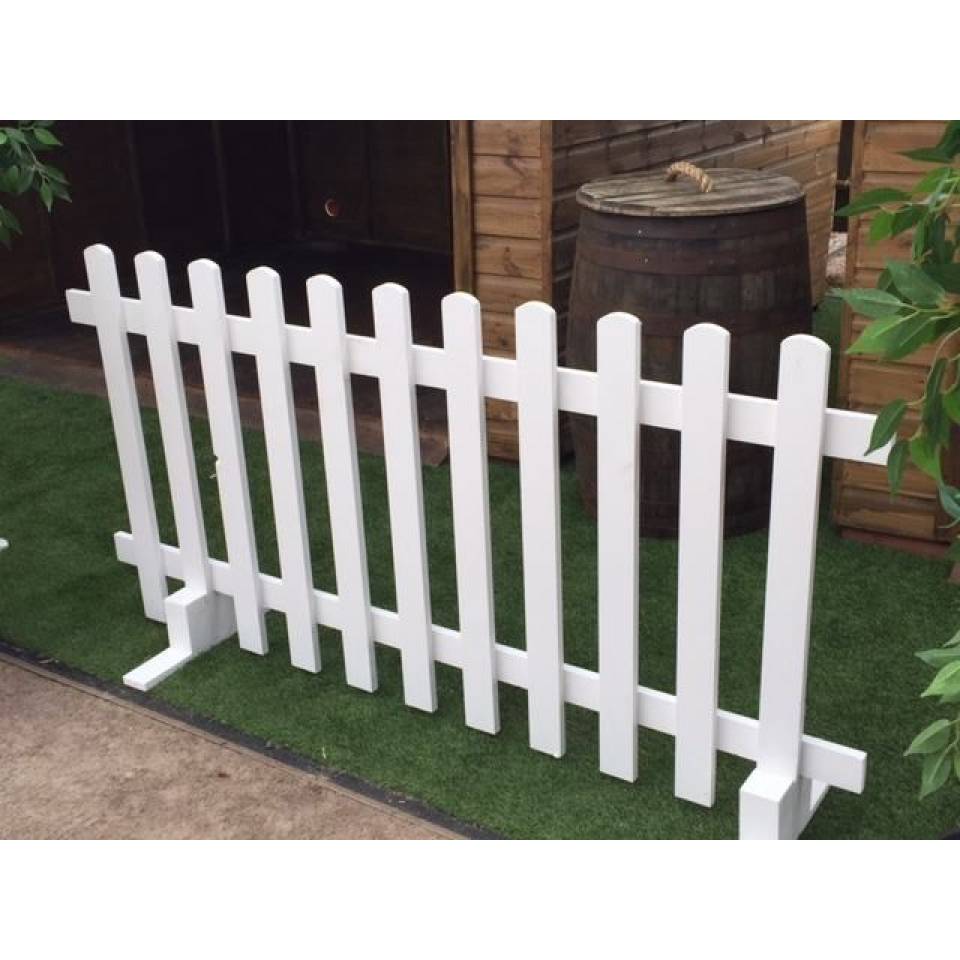 Hire White Picket Fencing • £14 / 3 Days • Expo Hire