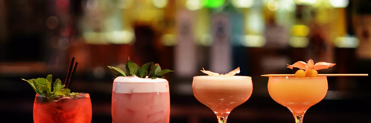 Cocktail Party Hire: Glassware, Furniture and Bar Setup (1)