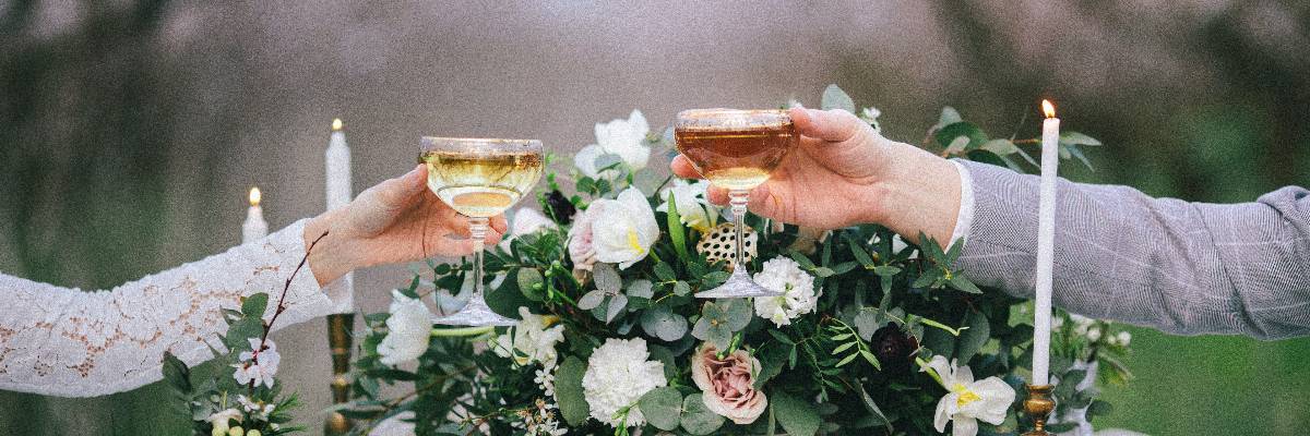Champagne at outdoor table