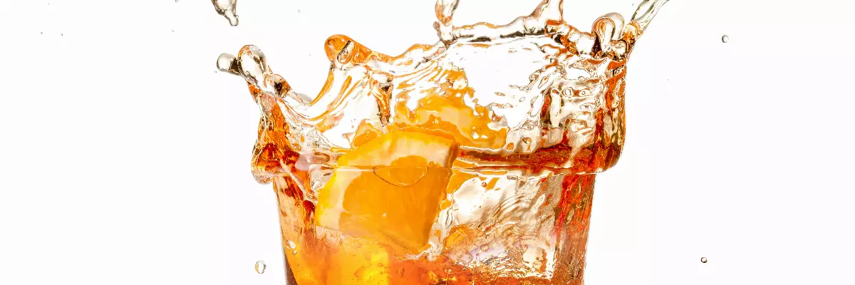 Keeping Drinks Cold at Events: What to Hire (1)