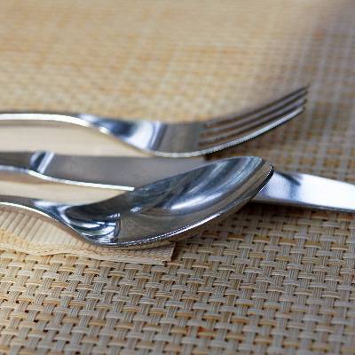 How Much Cutlery Do You Need Per Guest?
