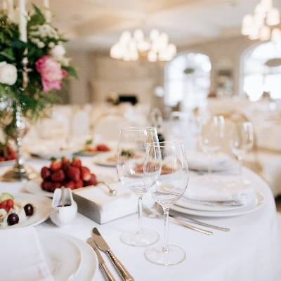 The Best Chairs to Hire for Every Type of Event