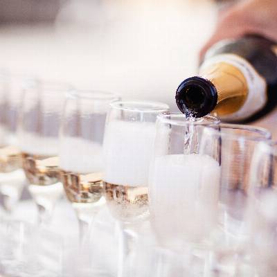 Event Glassware Hire: How to Choose the Right Glasses
